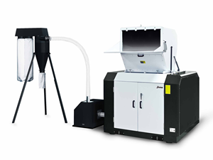 מגרסת פלסטיק דו-צירית אטומה לרעש עם מנוע ומשאבה, תפוקה 90 ק\"ג/שעה, דגם SG-2324 - Product Image 1