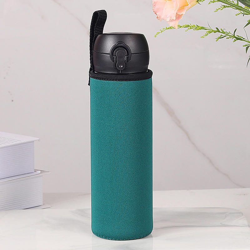 สีเขียวเข้ม