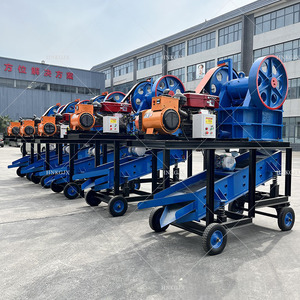 Petit <span class=keywords><strong>concasseur</strong></span> à mâchoires mobile à moteur diesel, <span class=keywords><strong>concasseur</strong></span> à mâchoires inférieur avec criblage par vibration, <span class=keywords><strong>concasseur</strong></span> <span class=keywords><strong>de</strong></span> pierres chaudes pour l'Afrique - Product Image 2