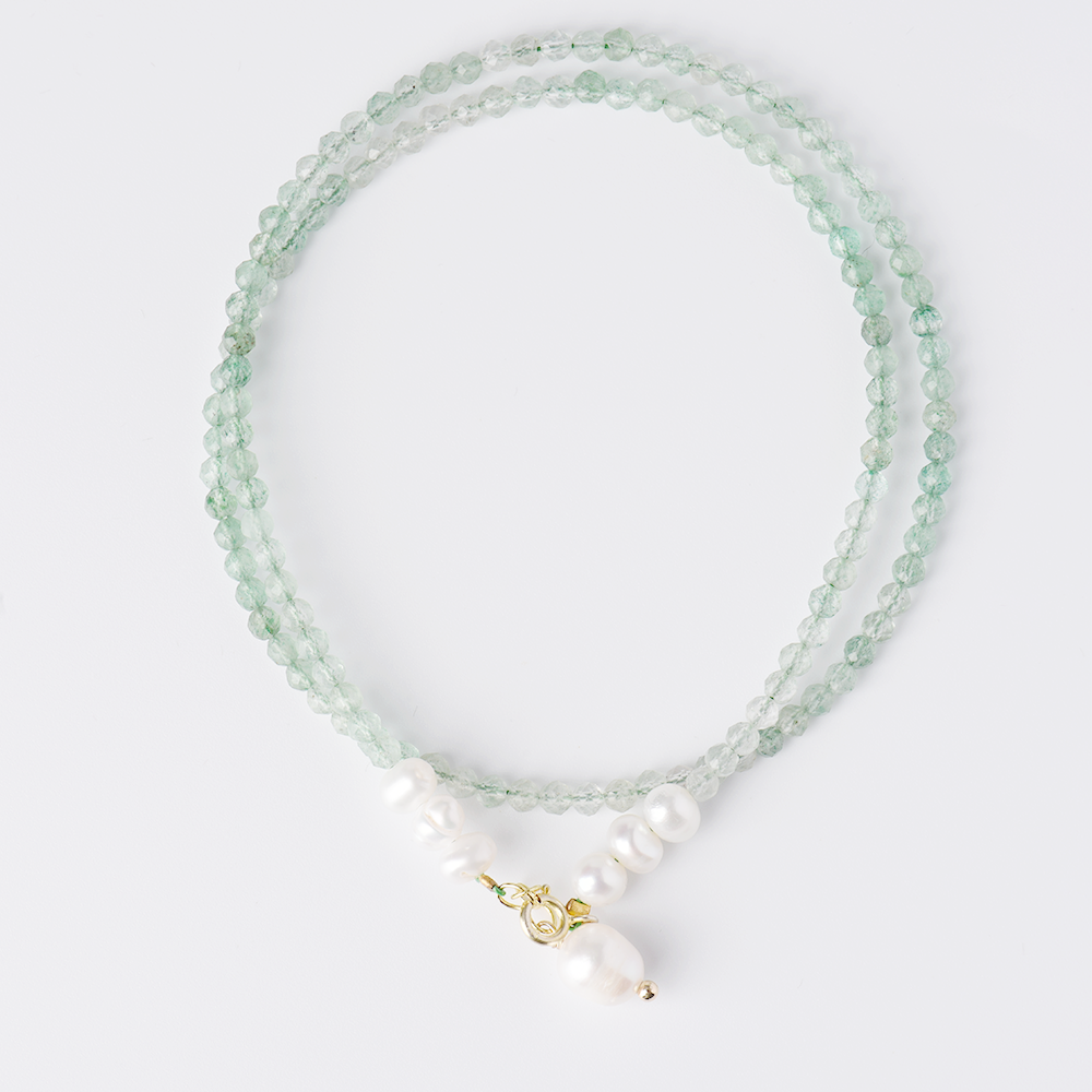 สีเขียว