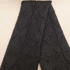 Tela de encaje negro de guipur de alta calidad, vestidos de encaje Venise clásicos pesados, tela de encaje negro elegante de tamaño de yarda de alta visibilidad - Product Image 1