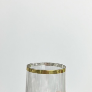Verres à <span class=keywords><strong>champagne</strong></span> en plastique pour animaux de compagnie sans pied réutilisables à bord doré de 9oz pour les mariages et les fêtes - Product Image 3