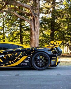 ชุดแต่งคาร์บอนไฟเบอร์ McLaren P1 สไตล์ GTR สำหรับกันชนหน้าและหลัง สภาพใหม่ - Product Image 4