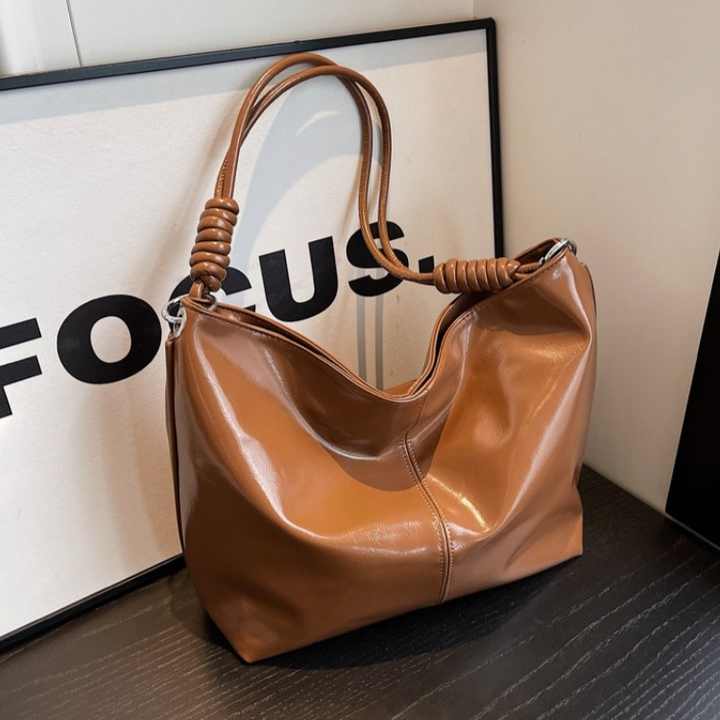 Indiamart Medium Size Designer Bag Pu Leather Printed Ladies