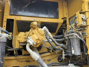 Excavatrice sur chenilles hydraulique d'occasion CAT 336GC, nouveau modèle Caterpillar 336 336D2, grande excavatrice d'occasion de 36 tonnes - Product Image 6