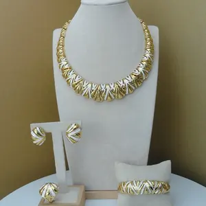 New Arrival Costume Fashion Simple Designs Superior Gold plated Elegant Design Jewelry Sets FHK8026