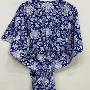 Caftán Corto de Seda Pura, Talla Única, Holgado y Cómodo para Cualquier Talla, Aproximadamente 47 Pulgadas, Proveedor de la India - Product Image 1