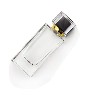 <span class=keywords><strong>2023</strong></span> nouvelle mode prête à être expédiée vide verre lourd hommes bouteille d'eau de cologne 50 ml et boîte d'emballage en papier rigide ensemble complet - Product Image 3