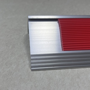 Bande antidérapante en alliage d'aluminium de haute qualité <span class=keywords><strong>à</strong></span> <span class=keywords><strong>prix</strong></span> compétitif, export direct d'usine vers les clients du monde entier - Product Image 1