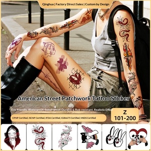 Tatuajes temporales estilo callejero americano retro con diseño floral patchwork en blanco y negro para pantorrillas pequeñas - Product Image 3