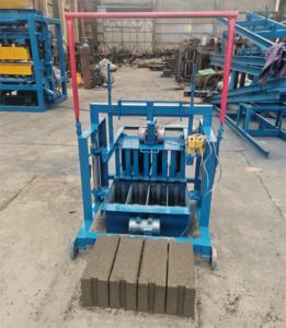 Máquina para Hacer Ladrillos Móvil de 3 Orificios, Fácil de Operar, 3-45, la Más Vendida, Máquina para Hacer Bloques de Pavimento de Concreto - Product Image 3