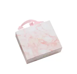 方形粉色香水盒花式瓦楞纸板，牛皮纸定制尺寸压花哑光层压，用于抽屉储物包装