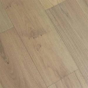 Pavimento in legno massello in legno di quercia dal Design moderno resistente all'acqua pavimento in legno per uso interno con <span class=keywords><strong>tipo</strong></span> di installazione Click - Product Image 2