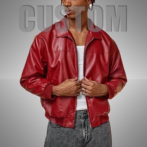 جاكيتات رجالية عالية الجودة من الجلد الطبيعي (جلد الخراف) بتصميم عتيق، حمراء اللون، مزودة بسحاب، مع إمكانية إضافة شعار مخصص. - Product Image 2