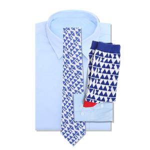 Ensemble de <span class=keywords><strong>chaussettes</strong></span> habillées <span class=keywords><strong>pour</strong></span> hommes en coton vert et cravate en soie de la marque V&J Custom - Product Image 4