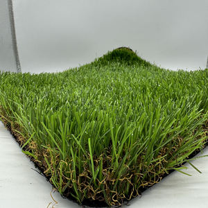 Césped sintético ignífugo barato de <span class=keywords><strong>bajo</strong></span> mantenimiento, césped <span class=keywords><strong>artificial</strong></span> funcional corto para lugares multiusos - Product Image 1