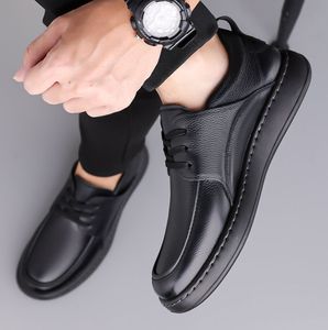 أحذية جلدية رجالية جديدة للخريف، خفيفة الوزن وقابلة للتنفس، بتصميم عصري وأنيق، مضادة للانزلاق بنعل ناعم، مناسبة للأعمال والملابس الكاجوال - Product Image 4