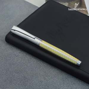 Bolígrafo/Roller de Metal con Diseño Tejido Tallado en Amarillo/Azul, Novedad con Logotipo Personalizado - Product Image 2
