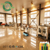 Ligne de production complète de boissons gazeuses avec machine de remplissage de bouteilles PET 3 en 1 1000BPH DCGF8-8-3 Coût usine de sodas