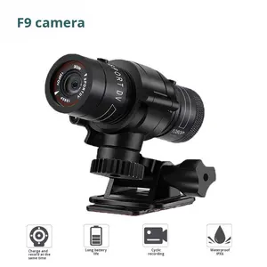 F9 HD <span class=keywords><strong>1080P</strong></span> Videocamera Sportiva con Visione Notturna Grandangolare per Bici Moto Casco MicroSD Torcia Esterna Registratore di Guida - Product Image 2