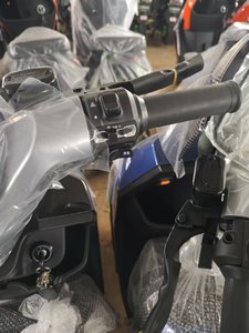 Factory Direct Streetbikes Motorcycle 800W 72V Scooter with Rear <b>Box</b> 45km/h Speed - Product Image 3