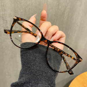 <span class=keywords><strong>Lunettes</strong></span> Rétro <span class=keywords><strong>Papillon</strong></span> Œil de Chat Transparentes Marron X2882W Effet Amincissant Maquillage Myopie Monture Complète Femme Forme de <span class=keywords><strong>Visage</strong></span> Rapide - Product Image 4