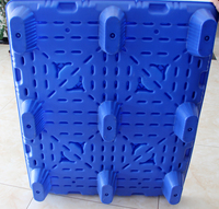 Palette en plastique HDPE à 9 pieds, moulage par soufflage, robuste, simple face, durable, surface gaufrée, 1 tonne dynamique