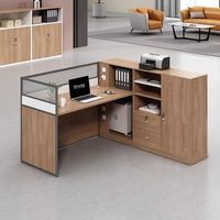 Ensemble de bureau moderne en L avec chaise et armoire haute, poste de travail quatre personnes, panneau en bois, mobilier de bureau commercial