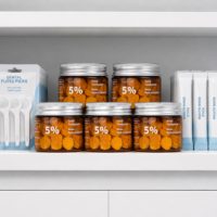 Luxsmile Comprimés de dentifrice buccal à croquer OEM aux herbes écologiques en vrac, saveur menthe, antibactérien, pour usage domestique, nettoyage oral rapide