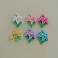 100 piezas de flores coloridas de resina, dijes de slime, cabujones de base plana para accesorios de decoración de pendientes DIY y adornos para lazos de pelo