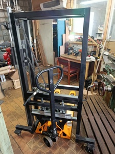 Système de coupe transversale Victor PTB-1200 — Scie à bois avec système de régulation d'alimentation en huile (barre de 47 po / 1200 mm) - Product Image 3