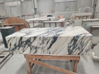 Table basse en marbre Calacatta Viola, pierre naturelle polie, moderne, étanche, pour salon et villa, par SH STONE
