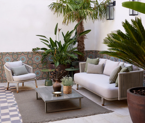 للبيع بالجملة فناء فاخر بتصميم حديث للأماكن الخارجية وسادة ناعمة مقاومة للماء مصنوعة يدويًا من مادة خشب الساج بحبل منسوج يدويًا - Product Image 5