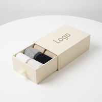 Boîte cadeau en papier kraft recyclable avec logo personnalisé, boîte en carton pour vêtements avec finition mate recyclable pour magasin de détail