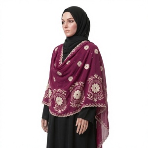 Châle en mousseline transparente turquoise pour femme, brodé de motifs floraux, bord festonné, léger et respirant, vente en gros, OEM ODM personnalisé - Product Image 3