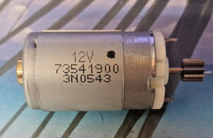Actuador de Turbocompresor Electrónico OE 73541900, Motor de 9 Dientes y 8 mm para VW Audi - Product Image 4