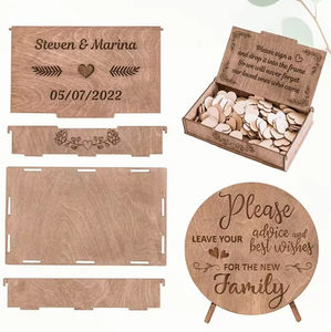 Otras Decoraciones para Fiestas de Boda: Marco Alternativo para Libro de Visitas con Corazón Rústico de Madera - Product Image 3