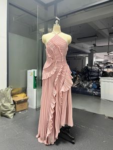 <span class=keywords><strong>Robe</strong></span> <span class=keywords><strong>longue</strong></span> élégante en mousseline de soie violette à volants, style décontracté, coupe ajustée, col halter, nouvelle collection été, best-seller, haute qualité - Product Image 6