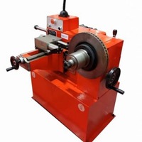 Machine de réparation de disques de frein avec polisseuse de disques et rectifieuse de tambours, double porte-outils, fabriquée en Chine C9335B