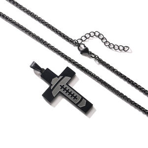 Collier croix pour enfants plaqué or Offre Spéciale avec prière des seigneurs et design football américain bijoux religieux en acier inoxydable - Product Image 3