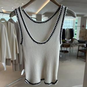 Gilet en laine et tissu unique avec bord crocheté à la main, respirant et anti-rides, design décontracté, logo avant - Product Image 1