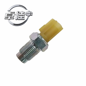 เซ็นเซอร์วัดแรงดันน้ำมัน ZJ-20-039 แบบเกลียวติดตั้งด้วยเทคโนโลยี Piezoresistive สำหรับใช้ในยานยนต์ - Product Image 3