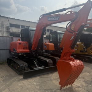 Excavadora Usada Doosan DX60-9C de Corea con Brazo Reforzado y Bajo Consumo de Combustible en Venta - Product Image 2