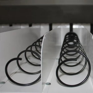 <span class=keywords><strong>Fil</strong></span> d'acier à ressort à haute teneur en carbone, étiré à froid, brillant, EN 10270-1 FD, 1,6 mm, 2,1 mm, pour <span class=keywords><strong>fil</strong></span> de <span class=keywords><strong>bordure</strong></span> de matelas, directement de l'usine - Product Image 1