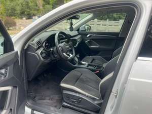 SUV Compacto <span class=keywords><strong>Audi</strong></span> <span class=keywords><strong>Q3</strong></span> 2021 35 TFSI Embellecedor de Moda Modelo Blanco <span class=keywords><strong>Gasolina</strong></span> A LA Venta a <span class=keywords><strong>Precio</strong></span> de Ganga - Product Image 4