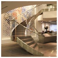 Escalier hélicoïdal courbé stable et robuste pour intérieur, marches modernes, escalier rond pour villa, appartement, hall commercial, construction