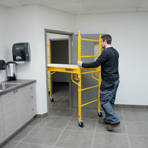 Tianjin TSX Mobile télescopique en acier boulanger intérieur <span class=keywords><strong>échafaudage</strong></span> garde-corps multifonctionnel roulant réglable roulette industrielle - Product Image 2
