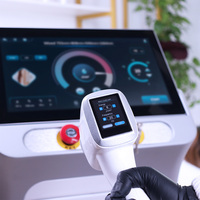 Machine de beauté sans douleur d'épilation au laser à diode 808nm et de rajeunissement de la peau pour une utilisation en spa de beauté
