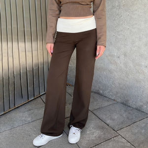 Pantalon décontracté style urbain avec ceinture contrastante et patchwork, coupe ample et fluide, jambe large, design minimaliste, polyvalent et chic - Product Image 3