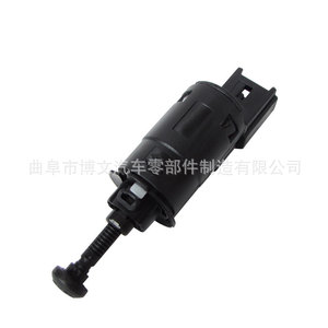 สวิตช์ไฟเบรกสำหรับ Dongfeng Peugeot และ Citroen 9634667980 อะไหล่รถยนต์ใหม่ - Product Image 1